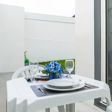 Casa Antero Quental- Anexo * Πόντα Ντελγκάντα