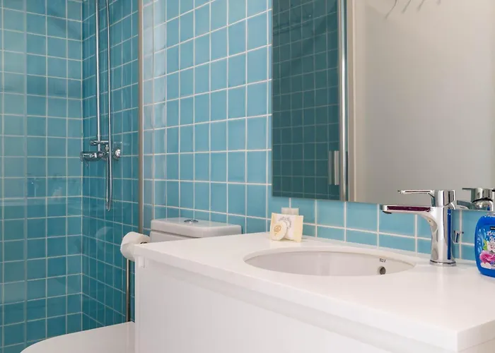 Casa Antero Quental- Anexo * Πόντα Ντελγκάντα