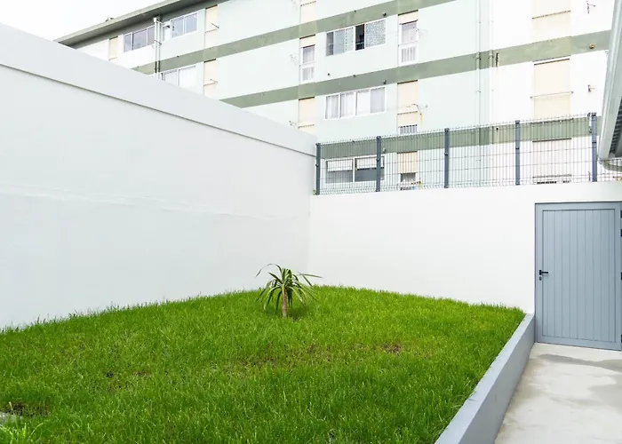 Casa Antero Quental- Anexo Διαμέρισμα *